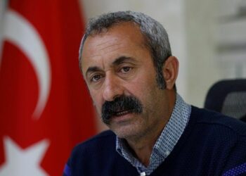 Komünist Başkan: 500 lira, 700 lira vermekle olmaz bu işler