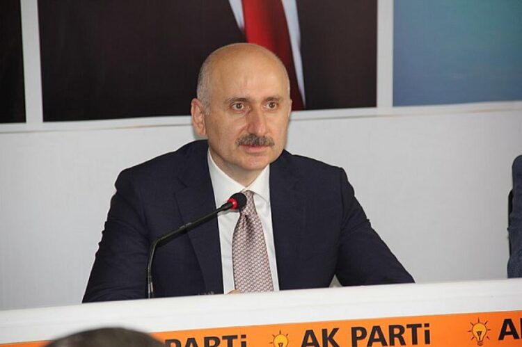 Bakan açık açık söyledi: İşsiz kalırsınız