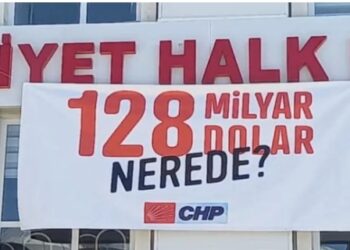 CHP’nin itirazı kabul edildi, 128 milyar dolar afişi yeniden asılacak