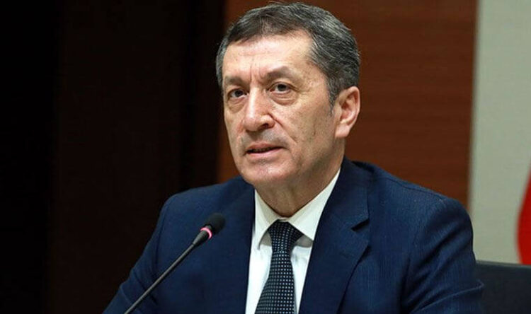 Ziya Selçuk, öğretmen atamalarıyla ilgili konuştu