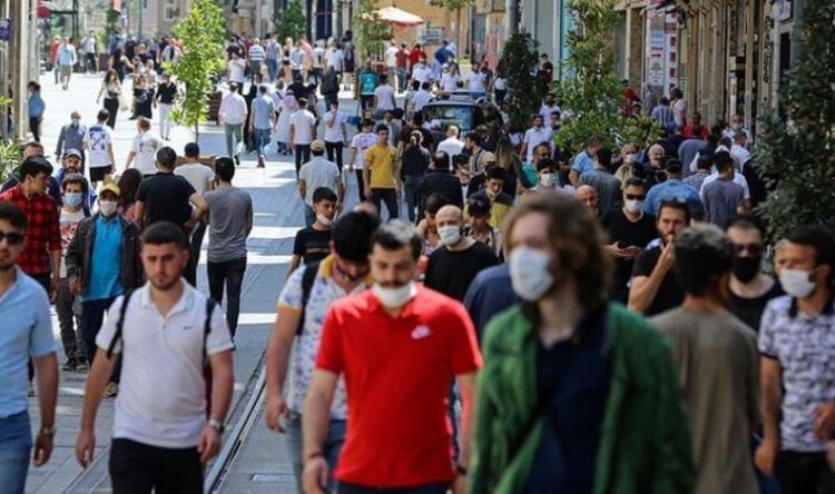 Gürer: “Her 4 işsiz gençten 1’i üniversite mezunu”