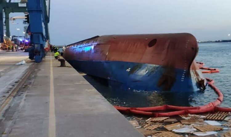 İspanya’da Türklerin bulunduğu gemi alabora oldu