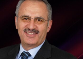 Sesli Köşe-Saygı Öztürk-‘Okulların anahtarı, onlara mı bırakılacak?’