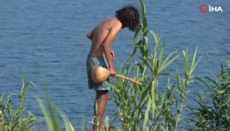 Düden Şelalesi’nde sazla intihar girişimi