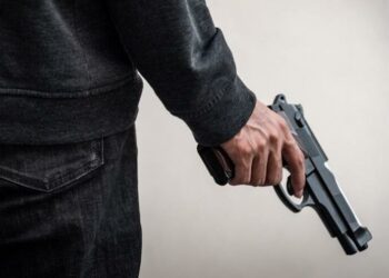 31 yaşındaki imam maganda kurşunlarının kurbanı oldu