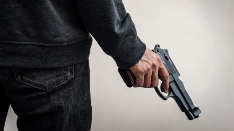 31 yaşındaki imam maganda kurşunlarının kurbanı oldu