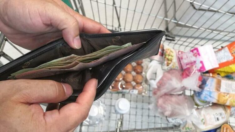 Pandemi yoksulu açlığa sürükledi