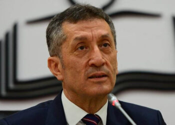 Milli Eğitim Bakanı Selçuk duyurdu: ‘HEY saatleri’ uygulaması geliyor