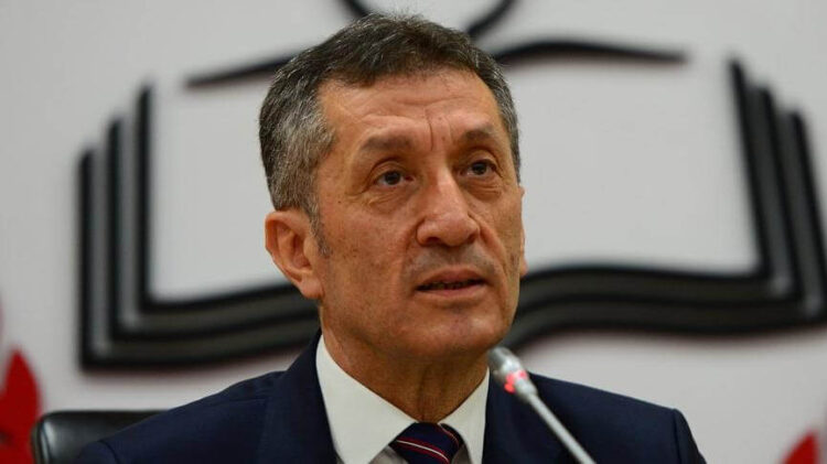 Milli Eğitim Bakanı Selçuk duyurdu: ‘HEY saatleri’ uygulaması geliyor