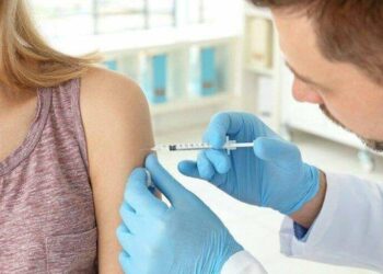 Aşıların yan etkileri farklı mı?