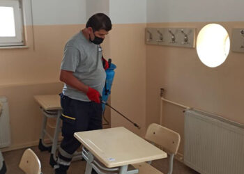 Beşiktaş Belediyesi LGS öncesi okulları dezenfekte etti