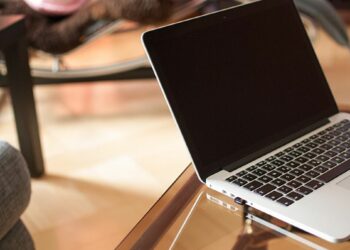 Sudan’da, üniversite sınavında kopya çekilmemesi için ilginç yöntem