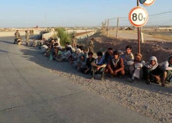 Taliban saldırısından kaçan 134 Afgan askeri Tacikistan’a sığındı