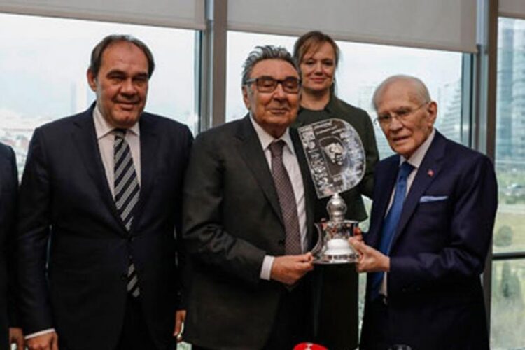 “Demirören borcunu ödemiyorsa ben de KYK borcumu ödemiyorum”