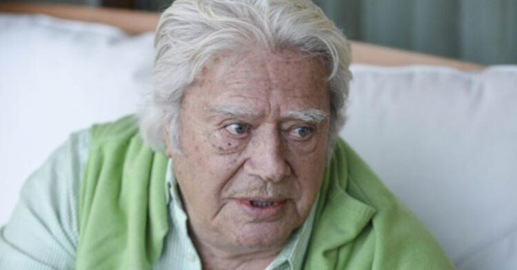 Cüneyt Arkın’dan Twitter’a efsane yanıt