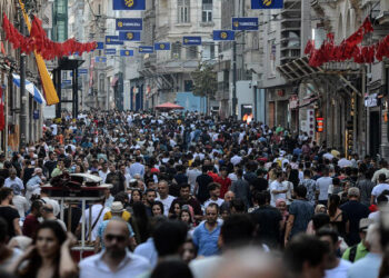 Dikkat çeken araştırma: Kendini ‘dindar’ olarak tanımlayanlar azaldı