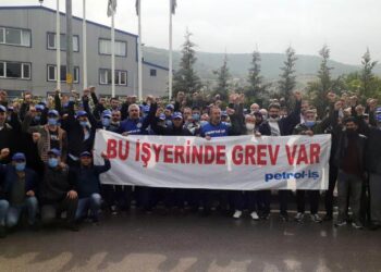 Nedex Kimya işçileri greve çıktı