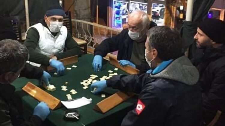 Kahvehanelerde oyun oynanacak mı?