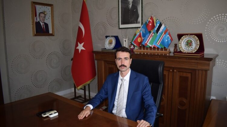 Atatürk’e lanet okuyan imama kaymakamdan tepki çeken destek!