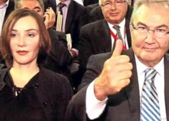 Havuz medyasında kavga: Sabah yazarları Baykal yüzünden birbirine girdi!