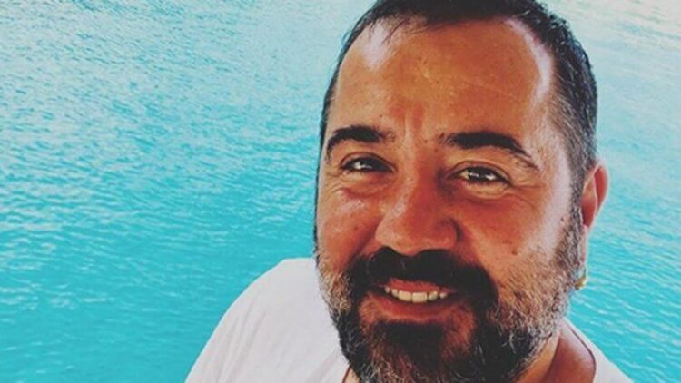 Ata Demirer suyun altından bildirdi: Acil önlem şart!