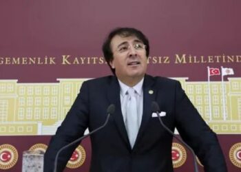 AKP’li vekil deniz salyasını da CHP’ye bağladı