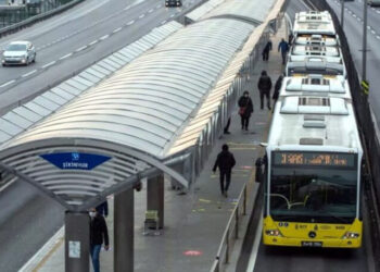 İBB 100 metrobüs alımı için ihaleye çıkıyor