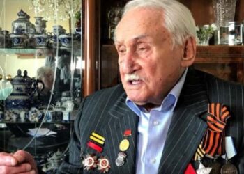 Auschwitz’i kurtaran son Kızıl Ordu askeri yaşamını yitirdi