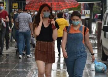 İstanbul’da sağanak yağış! Meteoroloji’den uyarı