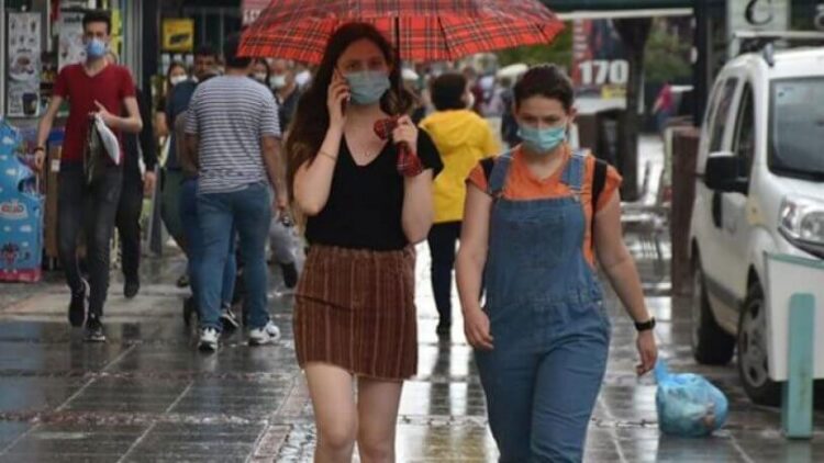 İstanbul’da sağanak yağış! Meteoroloji’den uyarı