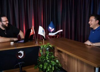 Ali Babacan Twitch yayıncısı Jahrein’in programında keşkesini açıkladı