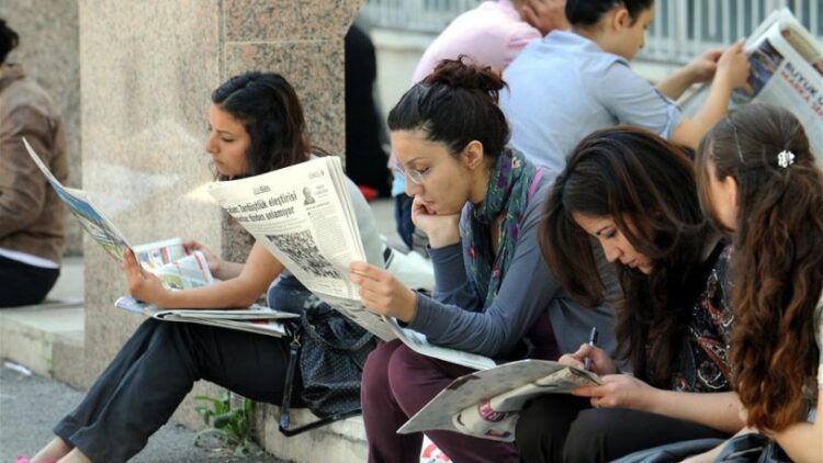Gençlere yönelik yapılan ankette çarpıcı sonuçlar
