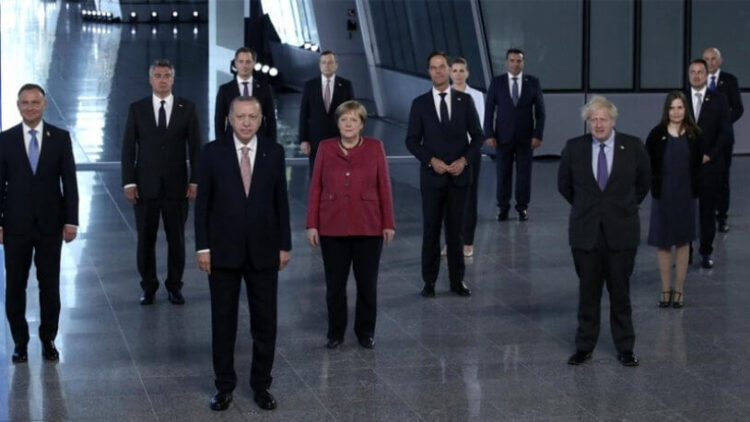 AKP’li eski vekilden çarpıcı sözler: Demek ki sorumlusu dış güçler değilmiş