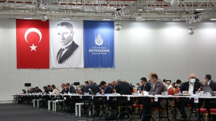 İmamoğlu’nun veto ettiği kararlar AKP-MHP oylarıyla yeniden kabul edildi