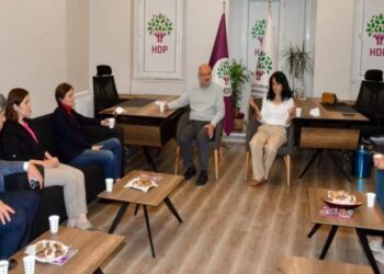 Canan Kaftancığlu’ndan HDP’ye taziye ziyareti
