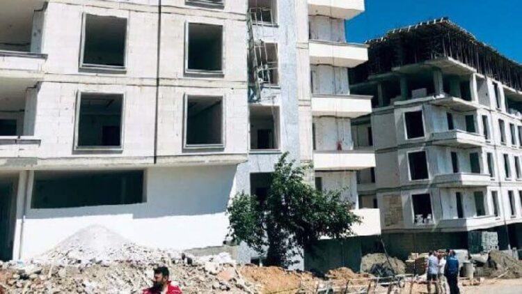 Gaziantep’te inşaat iskelesinin halatı koptu: 2 ölü, 2 yaralı