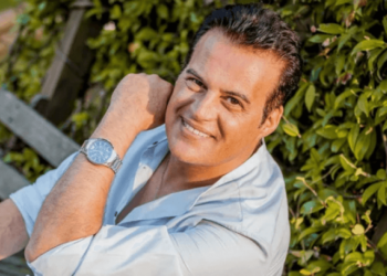 Hakan Peker’in oğluyla fotoğrafı olay oldu!