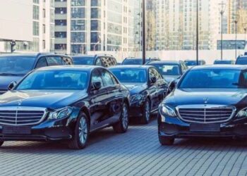 Hazine ve Maliye Bakanlığı, 2.8 milyon TL’ye lüks araç kiraladı