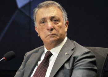 Ahmet Nur Çebi’den istifa açıklaması