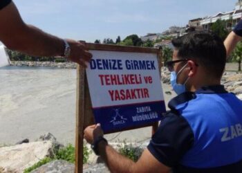 Müsilaj kâbusunda son nokta: Denize girmek yasaklandı