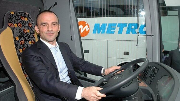 AKP’li belediyenin paraları firari Galip Öztürk’e akıyor