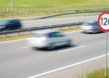 Otoyollardaki hız limiti hakkında yeni düzenleme