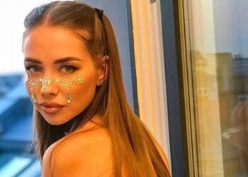 Rus taraftardan sosyal medyanın gündemine oturan pankart