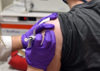 Erdoğan’ın ‘100 sterlin’ dediği aşı ücretsiz çıktı