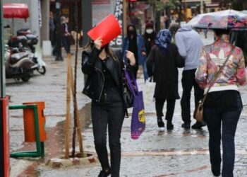 Meteoroloji’den uyarı! Kuvvetli sağanak yağış var; sel ve yıldırım uyarısı