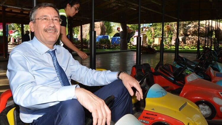 Ankapark’a dikilen ağaç ve çalı faturası dudak uçuklattı