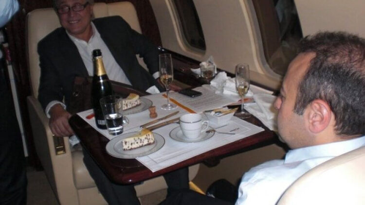 Ali Bayramoğlu’ndan Egemen Bağış fotoğrafı için açıklama