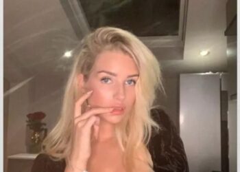 Çıplak fotoğraflarını satan model ünlü futbolcuyu ifşa etti!