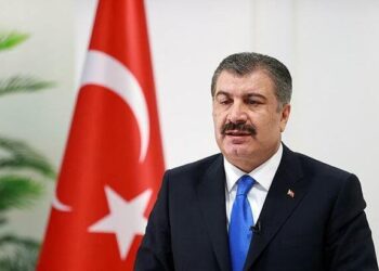 Bakan açıkladı: Maskelerin çıkarılacağı tarih belli oldu