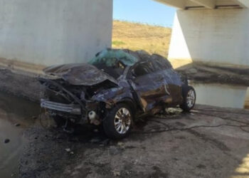 Feci kaza! Köprüden düşen otomobildeki 5 kişi öldü
